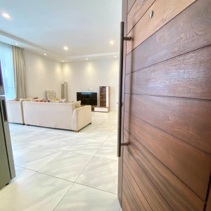 Elegant Fully Furnished 1 Bedroom Living In Westlands